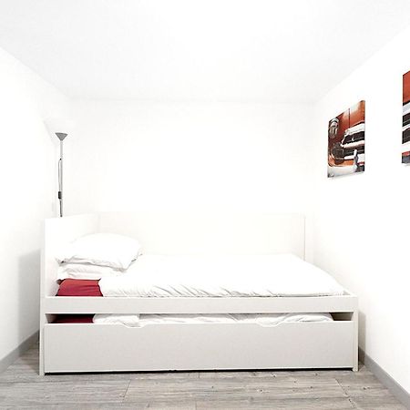 Appartement Lumineux A Voreppe Avec Piscine Exteriör bild